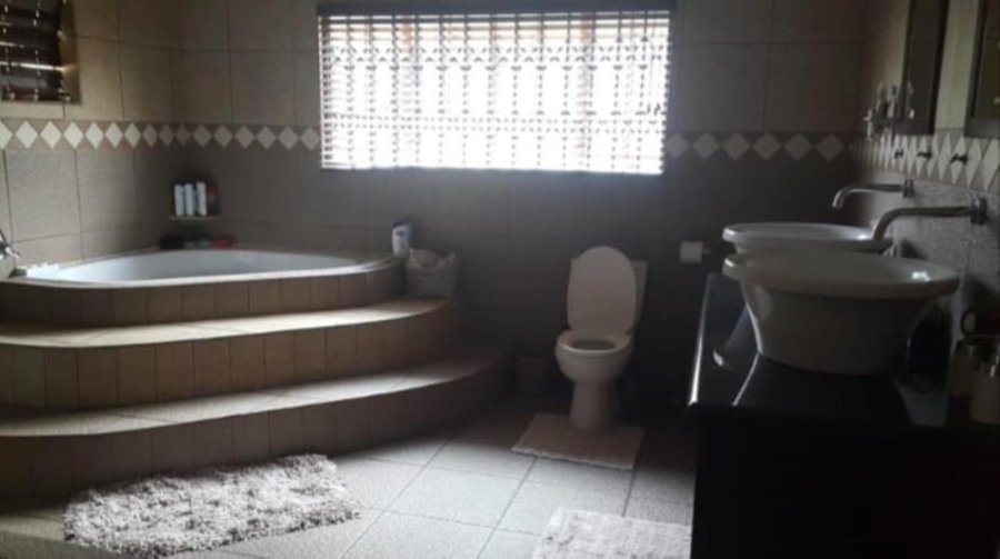 Commercial Property for Sale in Waagfontein North West